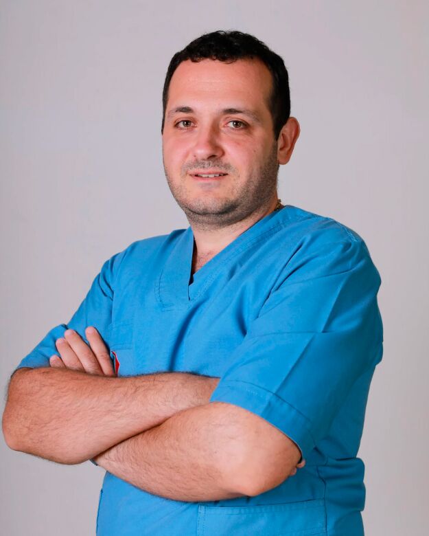 Γιατρός ενδοκρινολόγος Michalis